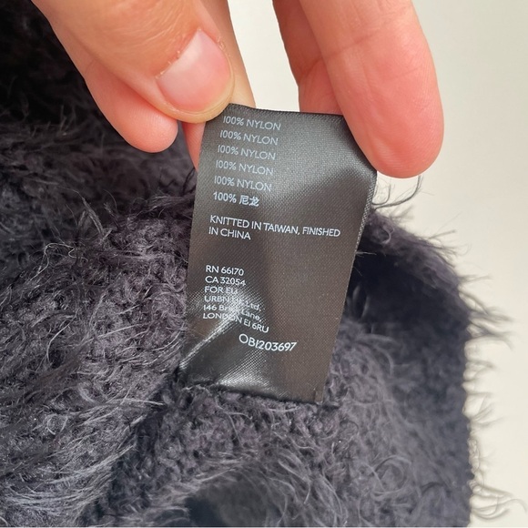 Free People Icing V neck Pull over sweater eyelash solid size small knit chunky - Picture 12 of 13